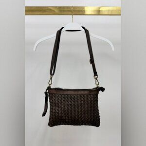 (137-CHO) INTRECCIATO (BRAIDED) SHOULDER/CROSSBODY BAG